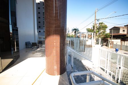 Apartamento para alugar com 68m², 2 quartos e 1 vagaÁrea comum