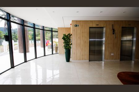 Apartamento para alugar com 68m², 2 quartos e 1 vagaÁrea comum