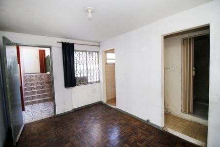 Sala de apartamento para alugar com 2 quartos, 43m² em Vigário Geral, Rio de Janeiro