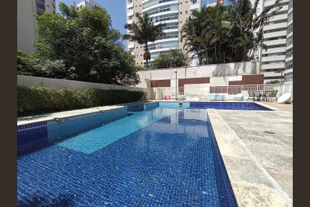 Apartamento à venda com 35m², 1 quarto e 1 vagaÁrea comum - Piscina
