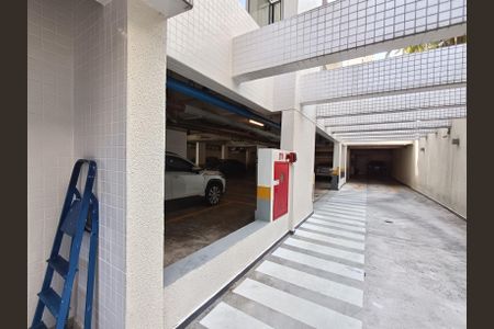 Apartamento à venda com 35m², 1 quarto e 1 vagaÁrea comum - Garagem