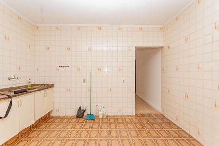 Cozinha de casa para alugar com 2 quartos, 120m² em Vila Moraes, São Paulo