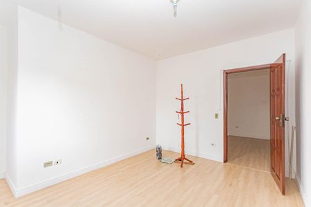 Quarto 1 de casa para alugar com 2 quartos, 120m² em Vila Moraes, São Paulo