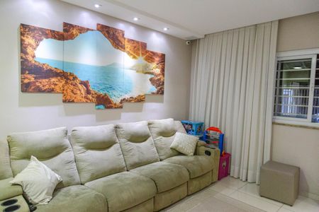 Sala de casa à venda com 3 quartos, 155m² em Jardim Vera, Guarulhos