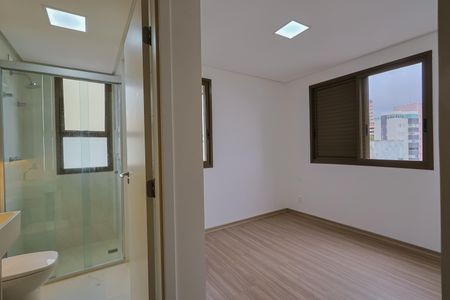 Apartamento à venda com 65m², 2 quartos e 2 vagas Apartamento à venda com 65m², 2 quartos e 2 vagasSuíte 2