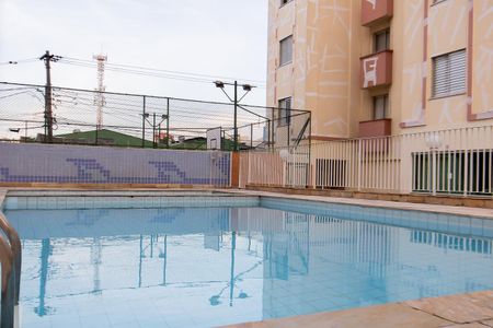 Apartamento à venda com 66m², 3 quartos e 1 vaga Apartamento à venda com 66m², 3 quartos e 1 vagaÁrea comum - Piscina