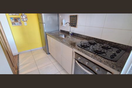 Apartamento à venda com 52m², 2 quartos e 1 vagaCozinha