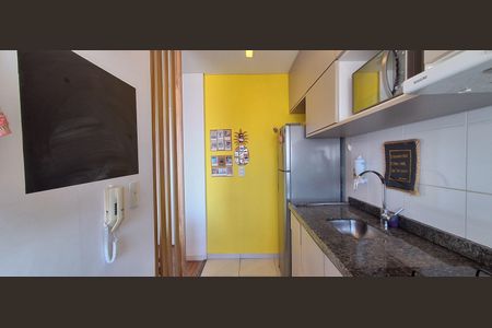 Apartamento à venda com 52m², 2 quartos e 1 vagaCozinha