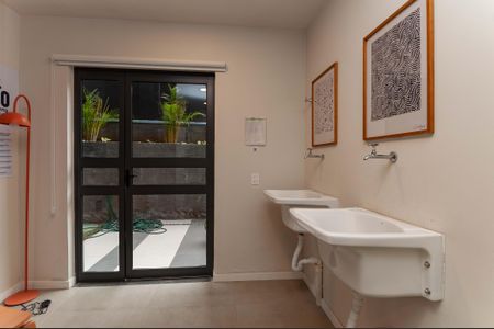 Apartamento à venda com 34m², 2 quartos e sem vagaÁrea Comum - Lavanderia