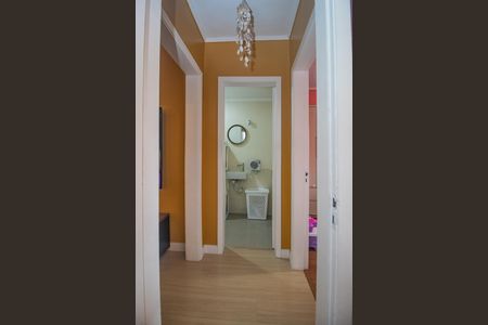 Apartamento à venda com 75m², 2 quartos e 1 vagaCorredor