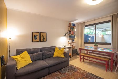 Sala  de apartamento à venda com 2 quartos, 75m² em Cristal, Porto Alegre