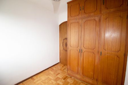 Apartamento para alugar com 90m², 3 quartos e 1 vagaQuarto 2