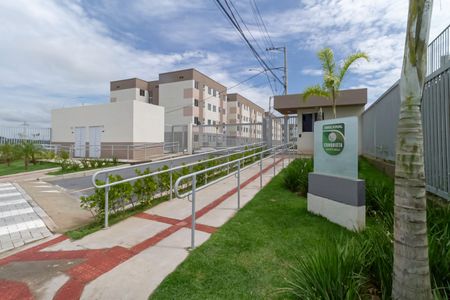 Apartamento para alugar com 43m², 2 quartos e 1 vaga Apartamento para alugar com 43m², 2 quartos e 1 vagaFachada