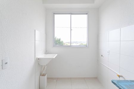 Apartamento para alugar com 43m², 2 quartos e 1 vaga Apartamento para alugar com 43m², 2 quartos e 1 vagaCozinha e Área de Serviço