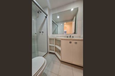 Apartamento à venda com 80m², 2 quartos e 1 vagaBanheiro Social