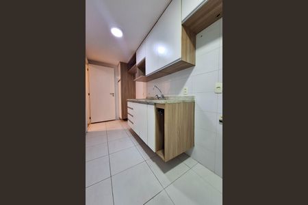 Apartamento à venda com 80m², 2 quartos e 1 vagaCozinha