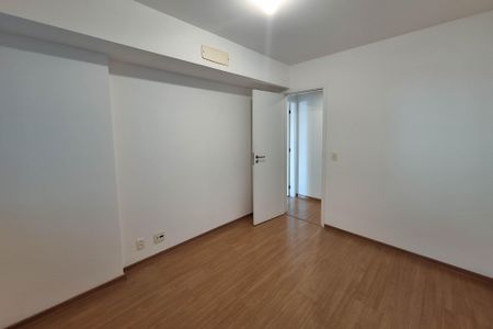 Apartamento à venda com 80m², 2 quartos e 1 vagaQuarto 