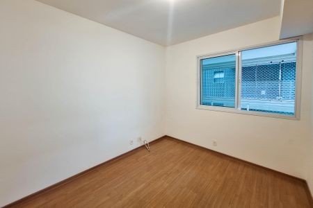 Apartamento à venda com 80m², 2 quartos e 1 vagaQuarto 