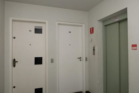 Apartamento à venda com 48m², 2 quartos e 1 vagaÁrea comum 