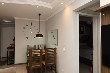 Sala de apartamento à venda com 2 quartos, 48m² em Vila Carmosina, São Paulo
