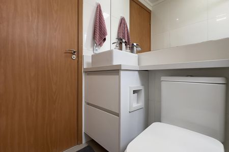 Apartamento para alugar com 44m², 2 quartos e 1 vagaBanheiro 