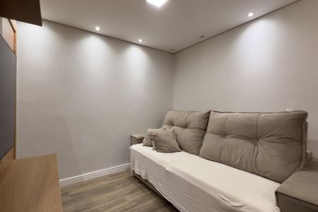 Sala de apartamento para alugar com 2 quartos, 44m² em Jardim Nova Cidade, Guarulhos