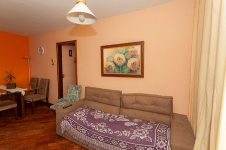 Apartamento à venda com 65m², 2 quartos e 1 vagaSala