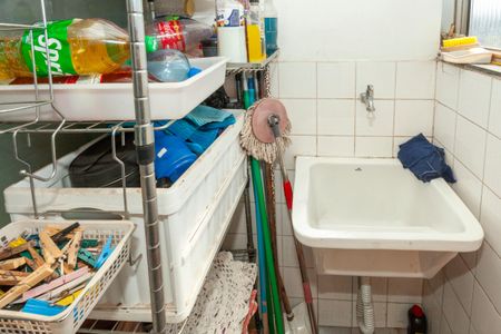 Apartamento à venda com 65m², 2 quartos e 1 vagaÁrea de Serviço