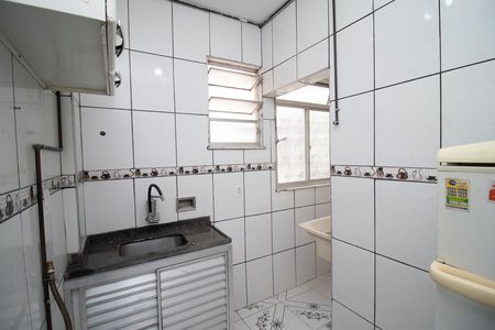 Cozinha de apartamento para alugar com 2 quartos, 40m² em Moneró, Rio de Janeiro