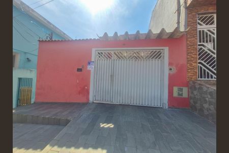 Casa à venda com 198m², 3 quartos e 4 vagas Casa à venda com 198m², 3 quartos e 4 vagasFachada