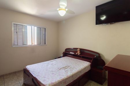 Casa à venda com 198m², 3 quartos e 4 vagas Casa à venda com 198m², 3 quartos e 4 vagasQuarto 3