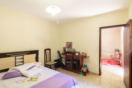 Casa à venda com 198m², 3 quartos e 4 vagas Casa à venda com 198m², 3 quartos e 4 vagasQuarto 1