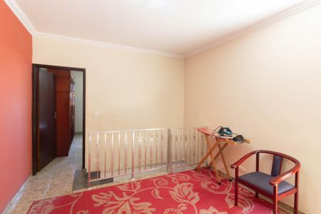 Casa à venda com 198m², 3 quartos e 4 vagas Casa à venda com 198m², 3 quartos e 4 vagasSala 2