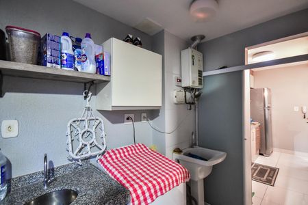 Apartamento à venda com 83m², 3 quartos e 2 vagasÁrea de Serviço