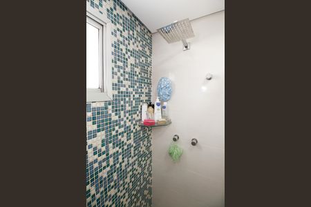 Apartamento à venda com 95m², 2 quartos e 2 vagas Apartamento à venda com 95m², 2 quartos e 2 vagasBanheiro da Suíte