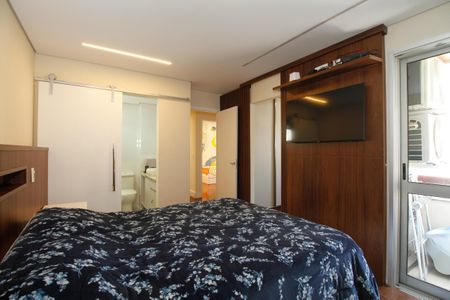 Apartamento à venda com 95m², 2 quartos e 2 vagas Apartamento à venda com 95m², 2 quartos e 2 vagasSuíte