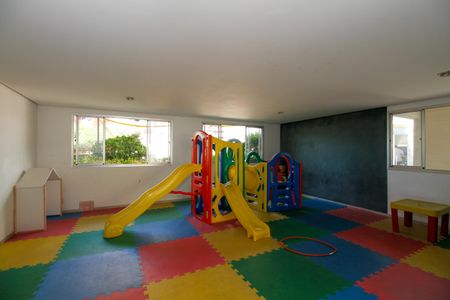 Apartamento à venda com 95m², 2 quartos e 2 vagas Apartamento à venda com 95m², 2 quartos e 2 vagasÁrea Comum - Brinquedoteca