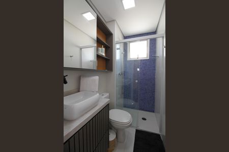 Apartamento à venda com 95m², 2 quartos e 2 vagas Apartamento à venda com 95m², 2 quartos e 2 vagasBanheiro Social