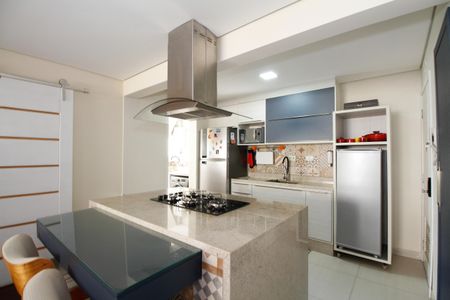 Apartamento à venda com 95m², 2 quartos e 2 vagas Apartamento à venda com 95m², 2 quartos e 2 vagasCozinha