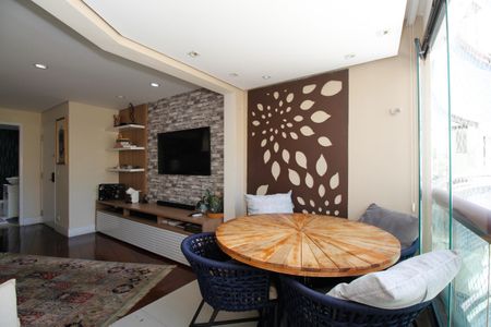 Varanda de kitnet/studio à venda com 2 quartos, 95m² em Jardim America, São Paulo