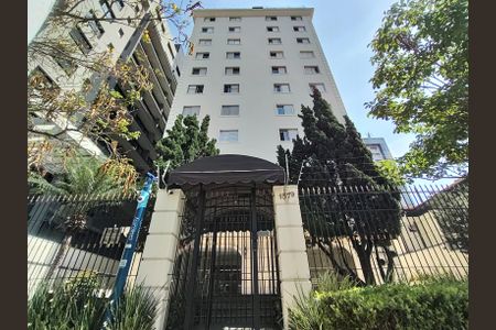 Apartamento para alugar com 108m², 2 quartos e 2 vagasFachada