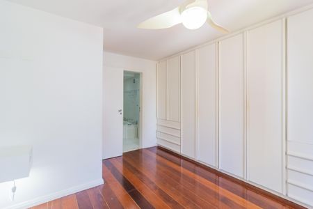 Apartamento para alugar com 108m², 2 quartos e 2 vagasSuíte