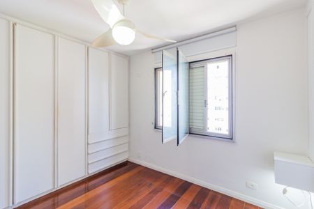 Apartamento para alugar com 108m², 2 quartos e 2 vagasSuíte