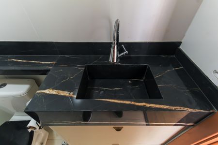 Apartamento à venda com 40m², 2 quartos e sem vaga Apartamento à venda com 40m², 2 quartos e sem vagaBanheiro