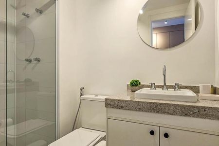 Banheiro de apartamento para alugar com 1 quarto, 28m² em Vila Mariana, São Paulo