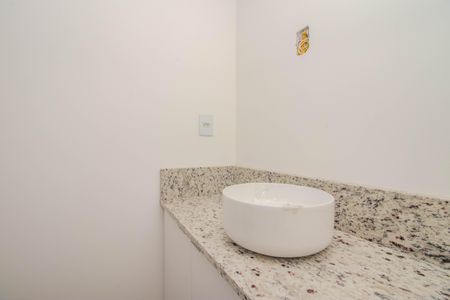 Casa à venda com 193m², 3 quartos e 4 vagas Casa à venda com 193m², 3 quartos e 4 vagasLavabo