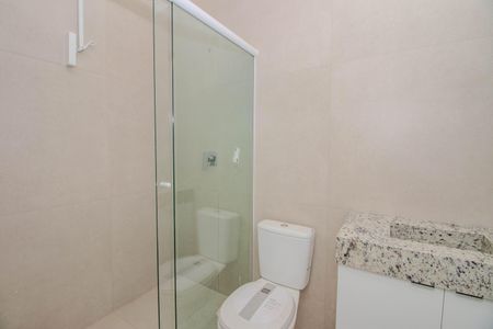 Casa à venda com 193m², 3 quartos e 4 vagas Casa à venda com 193m², 3 quartos e 4 vagasBanheiro da Suíte 2