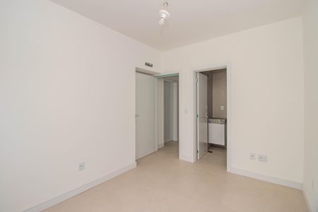 Casa à venda com 193m², 3 quartos e 4 vagas Casa à venda com 193m², 3 quartos e 4 vagasSuíte 1