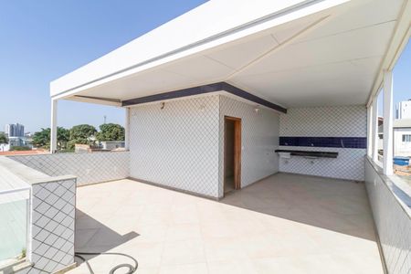 Apartamento à venda com 130m², 3 quartos e 1 vagaCobertura
