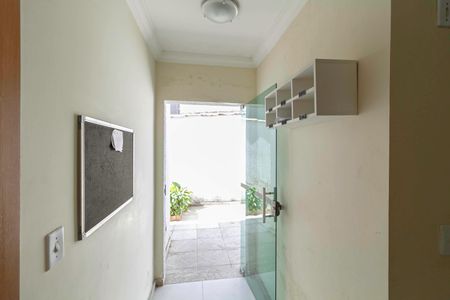 Apartamento à venda com 130m², 3 quartos e 1 vagaEntrada